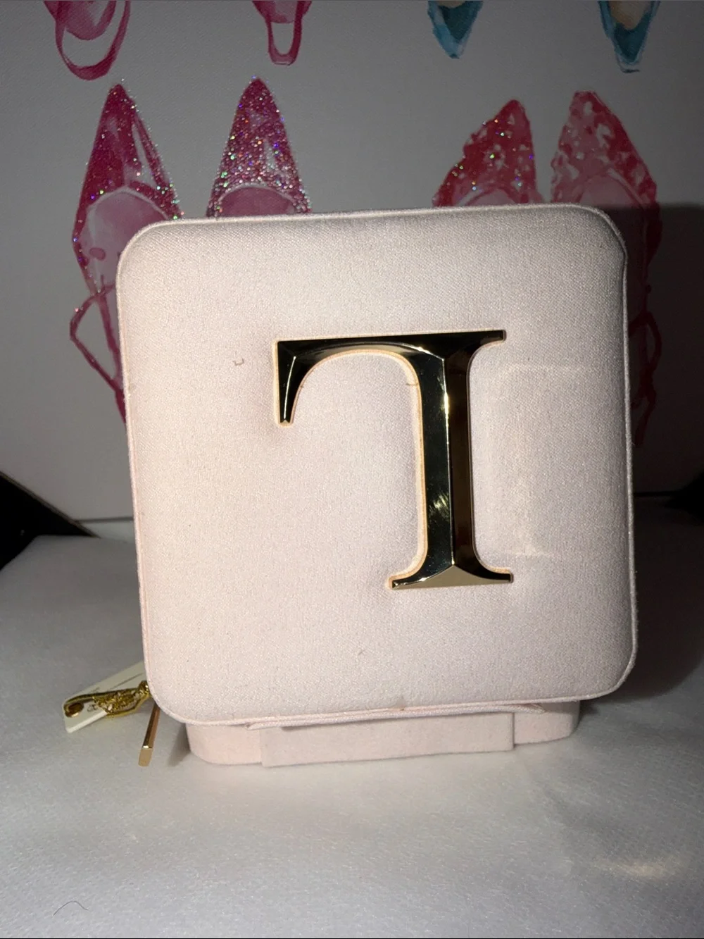 Compact Pink Velvet Jewelry Organizer & Travel Case